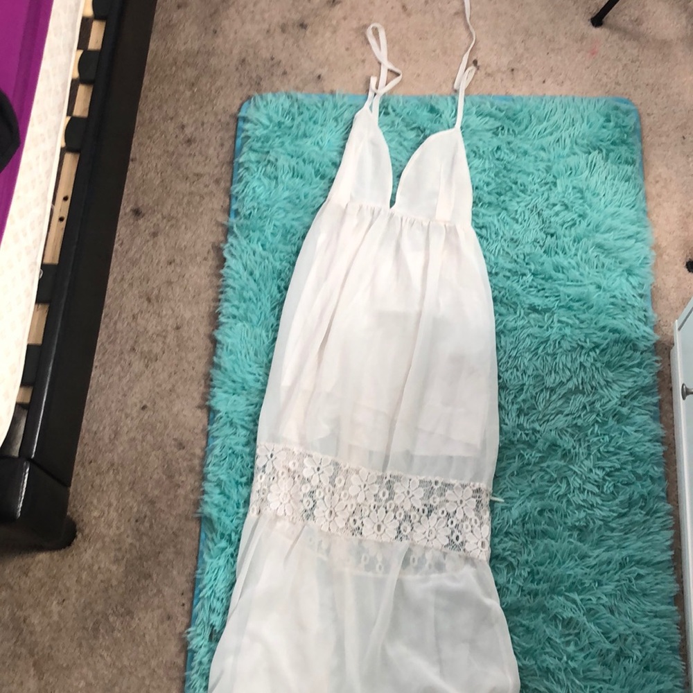 Long white dress